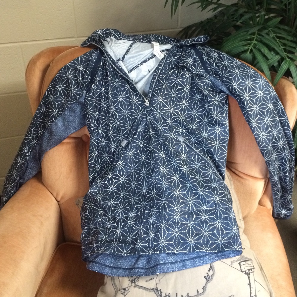 LuLuLemon Athletica Running Jacket 6